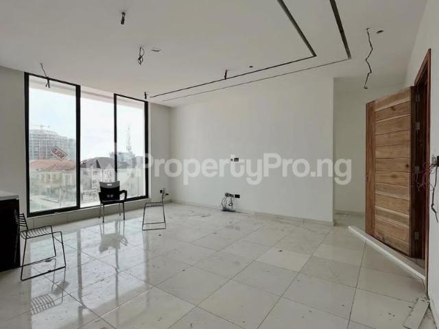 Buy 2 Bedroom Apartment in ONIRU, Victoria Island Lagos 2MRGE | PropertyPro Nigeria