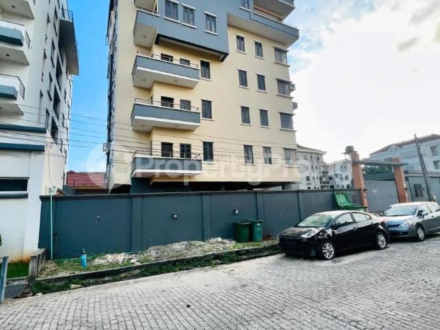 Buy 2 Bedroom Apartment in ONIRU, Victoria Island Lagos 5MGLM | PropertyPro Nigeria