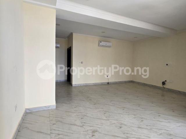 Buy 2 Bedroom Apartment in ONIRU, Victoria Island Lagos 8MQFS | PropertyPro Nigeria