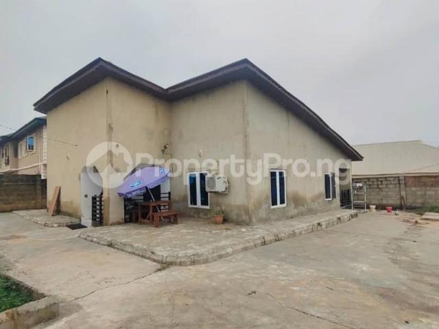 Buy 2 Bedroom Bungalow in Jericho, Ibadan Oyo 8LQXP | PropertyPro Nigeria