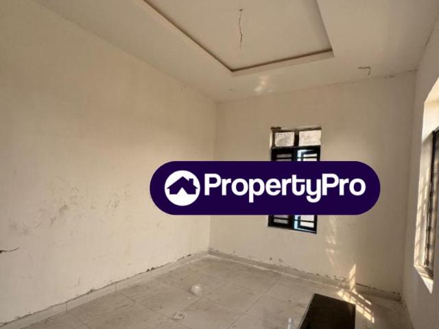 Buy 2 Bedroom Flat in Ajah Lagos 2MYQZ | PropertyPro Nigeria
