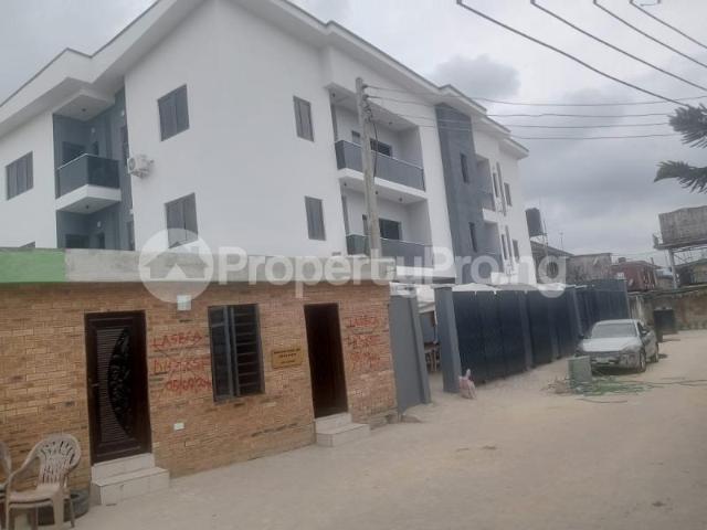 Buy 2 Bedroom Flat in Gbagada Lagos 5MBYW | PropertyPro Nigeria