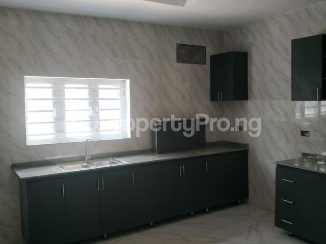 Buy 2 Bedrooms Chalet in Ibadan Oyo 4LPDH | PropertyPro Nigeria