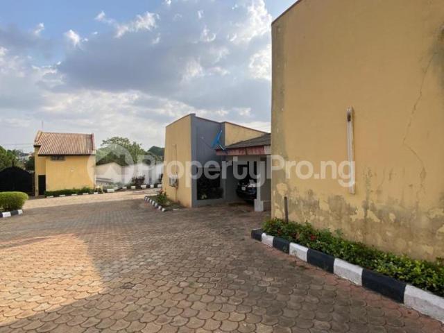 Buy 7 Bedroom Detached Duplex With Bqs On 2500sqm in Jericho, Ibadan Oyo 6MEPB | PropertyPro Nigeria