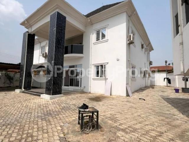 Buy 7 Bedroom Detached Duplex in Akala Express, Ibadan Oyo 0MMQX | PropertyPro Nigeria