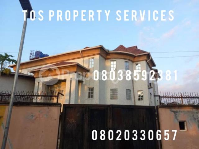 Buy 7 Bedroom Fully Detached Duplex in Alaka Estate, Surulere Lagos 9NUVZ | PropertyPro Nigeria