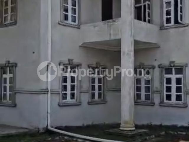 Buy 7 Bedroom Detached Duplex With Bq in Owerri Imo 8MYGQ | PropertyPro Nigeria