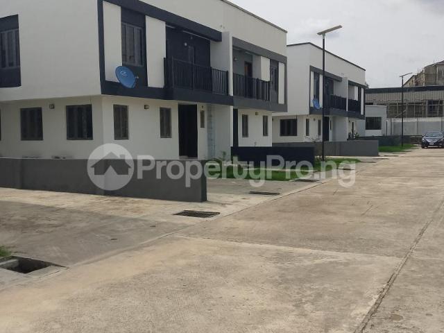Buy 4/3 Bedroom Terraced Duplex in Ibadan Oyo 2MTXN | PropertyPro Nigeria