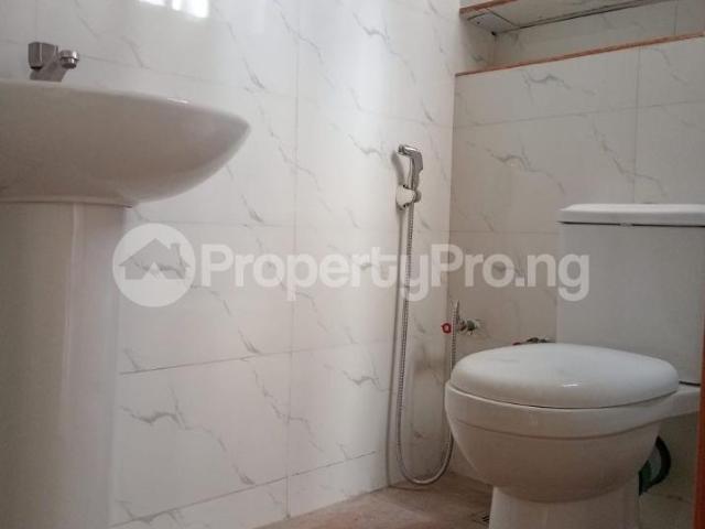 Buy 4 Units Of 4 Bedroom Duplex in Oluyole Estate, Ibadan Oyo 8MDRB | PropertyPro Nigeria