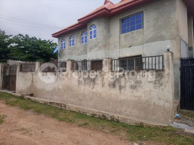 Buy 4 Units Of 4 Bedroom Flat in Ibadan Oyo 4MDEA | PropertyPro Nigeria