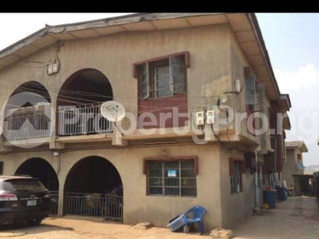 Buy 4 Units Of 3 Bedroom Flat in Yakoyo/Alagbole, Ojodu Lagos 4MQGW | PropertyPro Nigeria