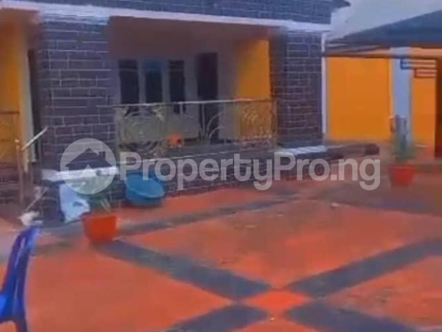 Buy 4 Bedroom Bungalow With 2 Sitting Rooms And Bq in Central Edo 1LYPT | PropertyPro Nigeria