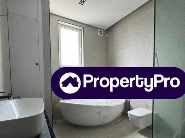 Buy 4 Bedroom Block Of Flats in Victoria Island Lagos 5MZTY | PropertyPro Nigeria
