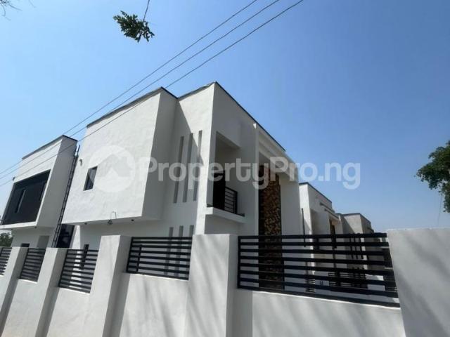 Buy 4 Bedroom Duplex in Ibadan Oyo 3MFUS | PropertyPro Nigeria