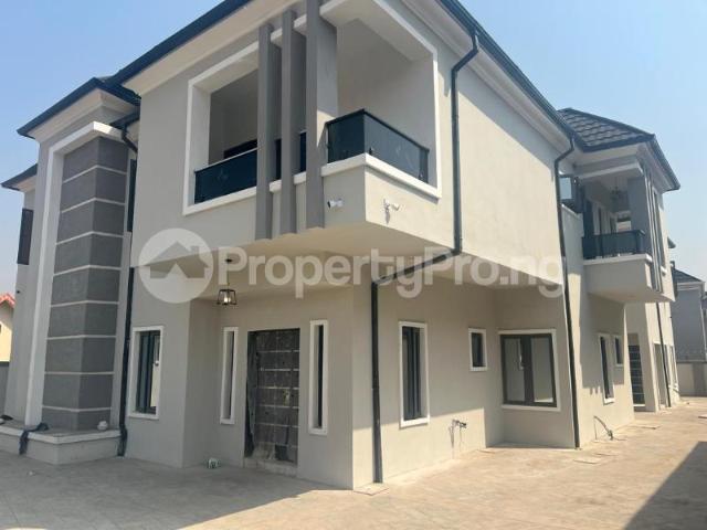 Buy 4 Bedroom Duplex in Oluyole Estate, Ibadan Oyo 7MJNL | PropertyPro Nigeria