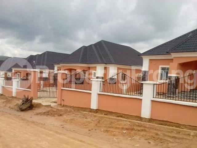 Buy 4 Bedroom Detached Bungalow in Enugu 8NFKK | PropertyPro Nigeria