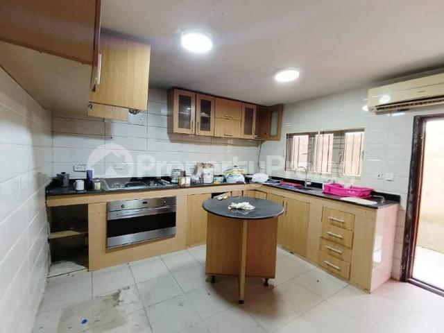 Buy 4 Bedroom Detached Duplex With 4 Bedroom Penthouse in Ligali Ayorinde, Victoria Island Lagos 5NAHW | PropertyPro Nigeria