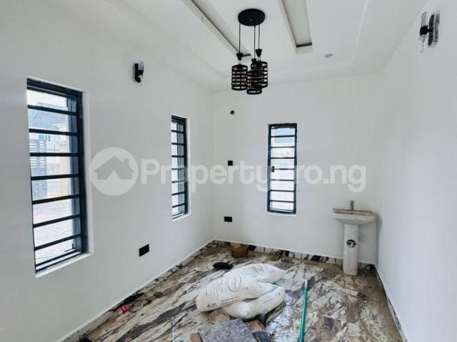 Buy 4 Bedroom Detached Duplex With Bq in Ibadan Oyo 5MQUE | PropertyPro Nigeria