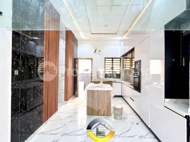 Buy 4 Bedroom Detached Duplex in Lekki Lagos 8MJPE | PropertyPro Nigeria