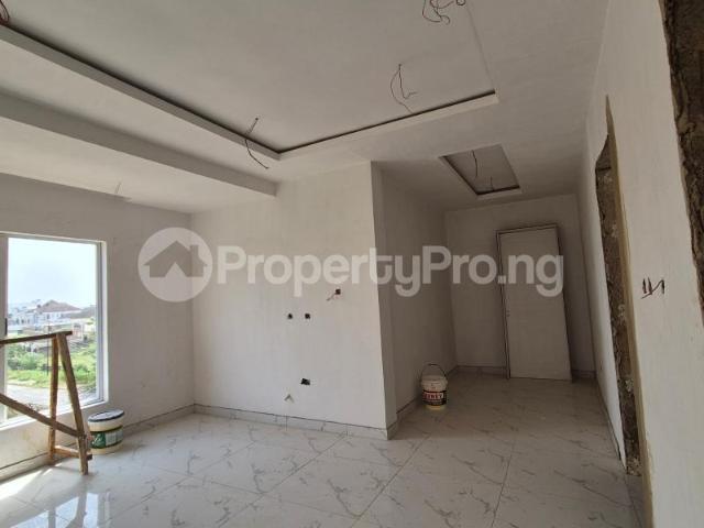 Buy 4 Bedroom Detached Triplex With Penthouse in Akobo, Ibadan Oyo 2MLTG | PropertyPro Nigeria