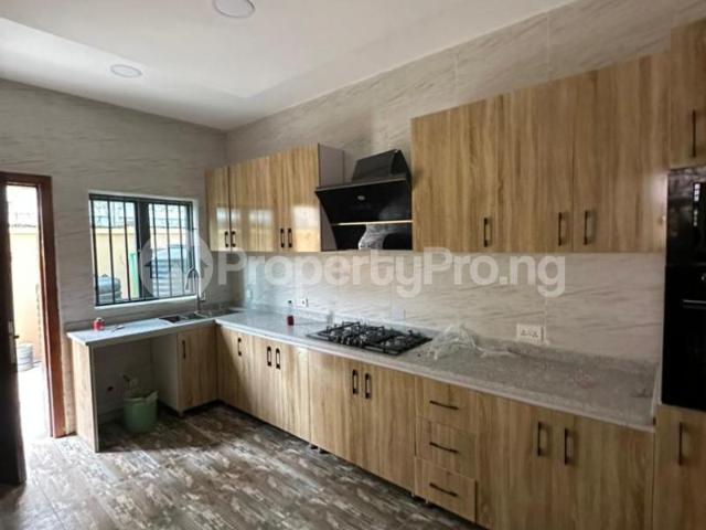 Buy 4 Bedroom Ensuite Detached Duplex & Bq in ONIRU, Victoria Island Lagos 5LRDU | PropertyPro Nigeria