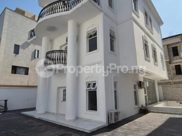 Buy 4 Bedroom Fully Detached Duplex With Bq in Banana Island, Ikoyi Lagos 1MGMZ | PropertyPro Nigeria