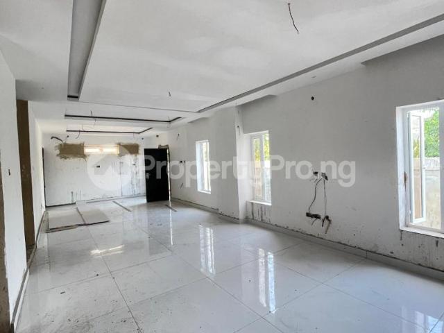 Buy 4 Bedroom Penthouse Triplex in Akobo, Ibadan Oyo 2MDYG | PropertyPro Nigeria