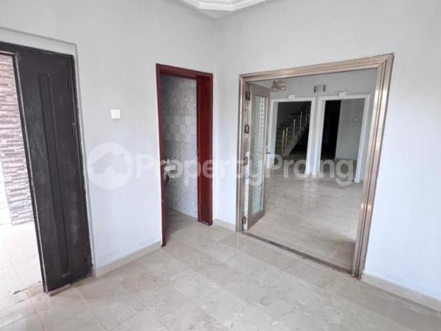 Buy 4 Bedroom Semi Detached Duplex in Ogombo, Ajah Lagos 6MLVG | PropertyPro Nigeria