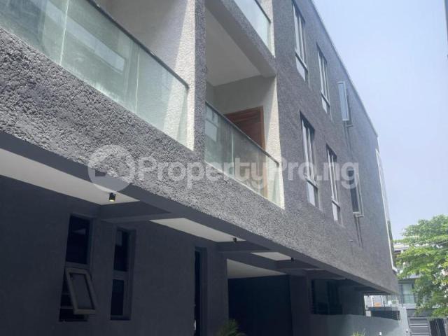 Buy 4 Bedroom Terrace Duplex in Lekki Phase 1, Lekki Lagos 1MTHW | PropertyPro Nigeria