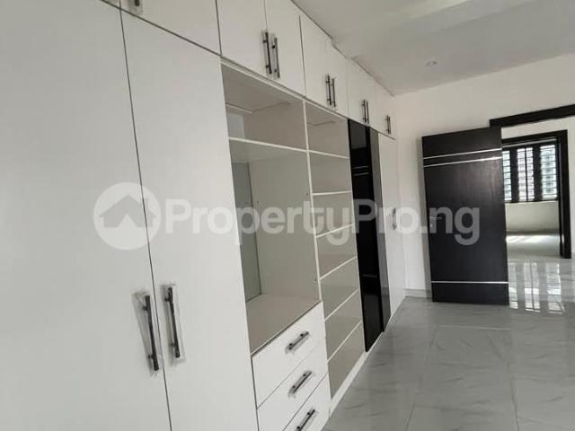 Buy 4 Bedroom Terraced Duplex With A Bq in Lekki Phase 1, Lekki Lagos 6MJMH | PropertyPro Nigeria