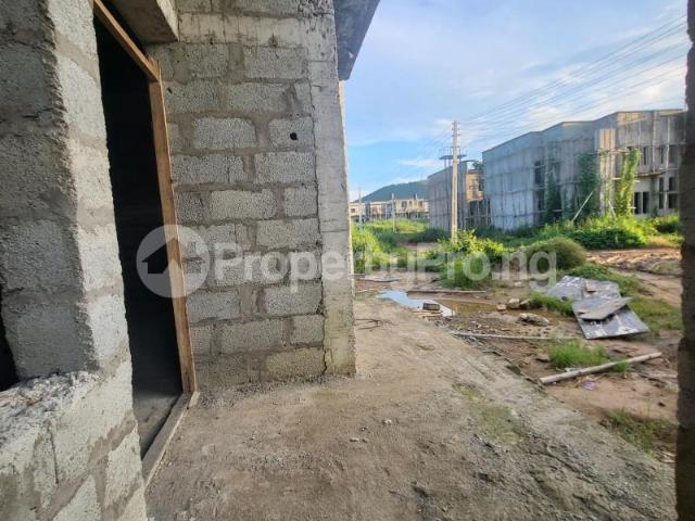 Buy 4 Bedroom Terraced Duplex With 1 Bq in Lugbe Abuja 5MDVZ | PropertyPro Nigeria