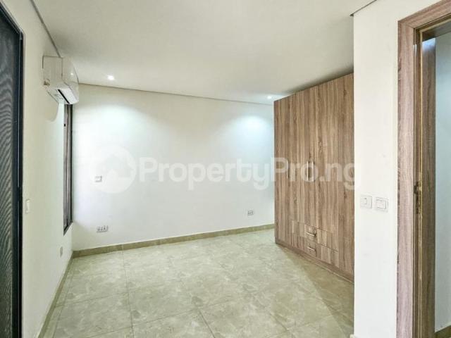 Buy 4 Bedroom Terraced Duplex in Lekki Phase 1, Lekki Lagos 3MBDS | PropertyPro Nigeria