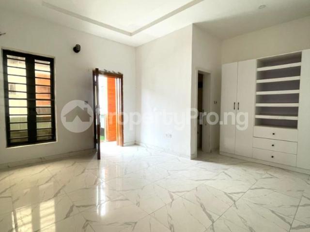 Buy 4 Bedroom Terraced Duplex in Lekki Phase 2, Lekki Lagos 5LNDG | PropertyPro Nigeria