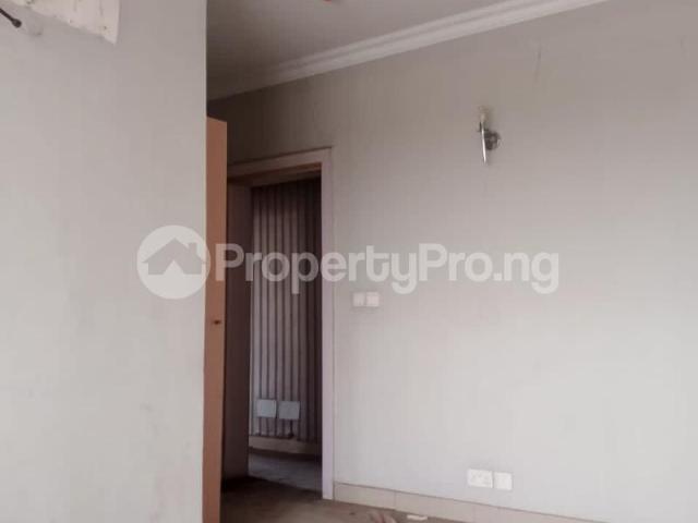Buy 4 Bedroom Terraced House With Bq in Sabo, Yaba Lagos 7MQUD | PropertyPro Nigeria