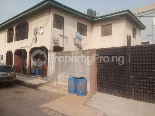Buy 4 Units Of 3 Bedroom Flat in Osolo way, Isolo Lagos 3NDRX | PropertyPro Nigeria