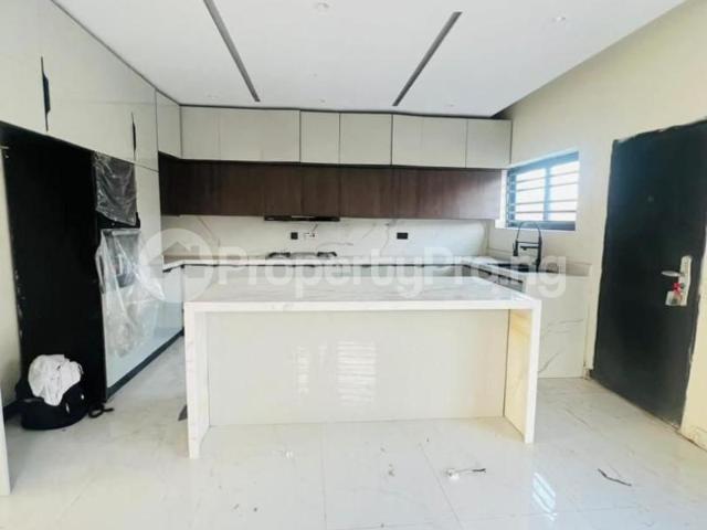 Buy 4bed Terraces+bq! In Shonibare Estate, Maryland Lagos 0MVEP | PropertyPro Nigeria