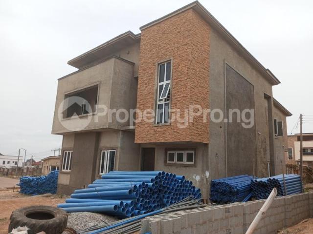 Buy 4 Bedroom Duplex With Bq For Sale At Apo Wumba Axis in Apo Abuja 3MVYW | PropertyPro Nigeria