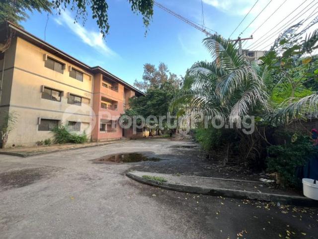 Buy 5 Units Of 3 Bedroom Flat With 2 Bedroom Flat in Victoria Island Lagos 0MDSC | PropertyPro Nigeria