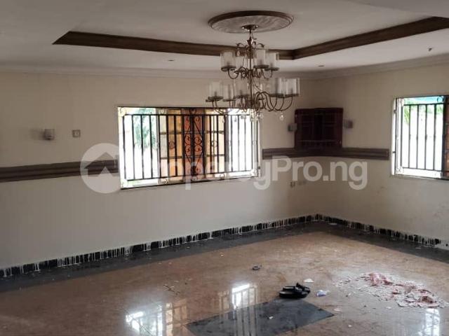 Buy 5 Bedroom Bungalow in Ibadan Oyo 0MMWE | PropertyPro Nigeria