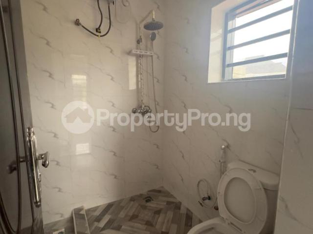 Buy 5 Bedroom Duplex With Bq in Ibadan Oyo 1MBLZ | PropertyPro Nigeria
