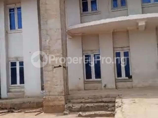 Buy 5 Bedroom Duplex With 4 Bq in Owerri Imo 5MUQT | PropertyPro Nigeria