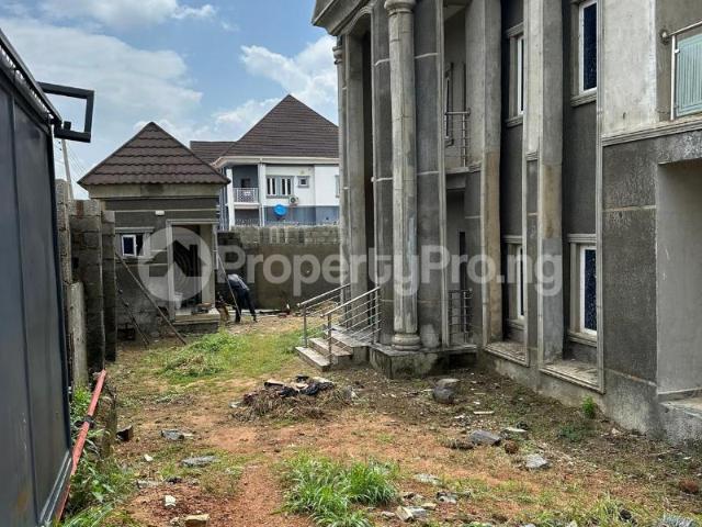 Buy 5 Bedroom Duplex in Lugbe Abuja 5LVRF | PropertyPro Nigeria