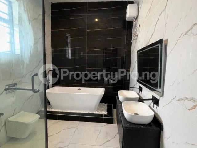 Buy 5 Bedroom Detached Duplex With Bq in chevron, Lekki Lagos 1LXFY | PropertyPro Nigeria