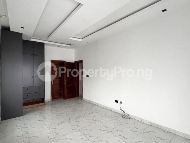 Buy 5 Bedroom Detached Duplex With Bq in Ikota, Lekki Lagos 5MCGS | PropertyPro Nigeria