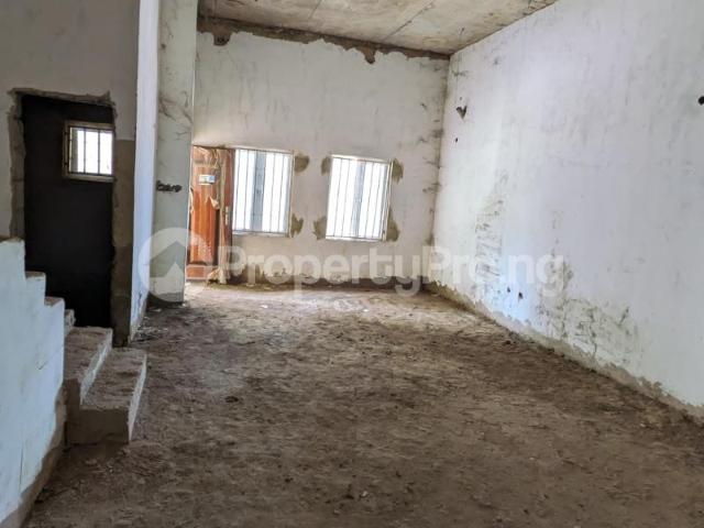Buy 5 Bedroom Detached Duplex With 2 Units Of Self Contain in Gaduwa Abuja 6LXSZ | PropertyPro Nigeria