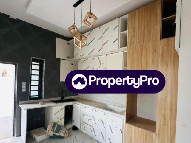Buy 5 Bedroom Detached Duplex in Ibadan Oyo 9MXNU | PropertyPro Nigeria