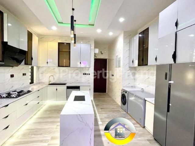 Buy 5 Bedroom Detached House in Ikota, Lekki Lagos 7MLFW | PropertyPro Nigeria
