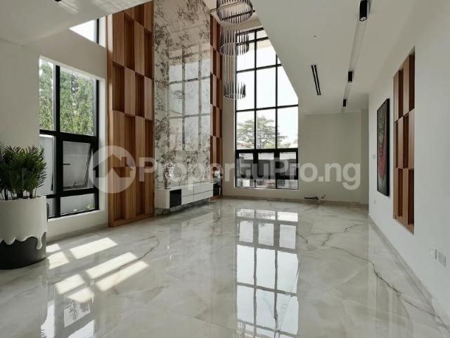 Buy 5 Bedroom Fully Detached Duplex With 2 Bq in Ikoyi Lagos 7MNPN | PropertyPro Nigeria