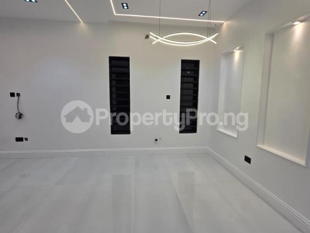 Buy 5 Bedroom Fully Detached Duplex in Enugu 0MZQS | PropertyPro Nigeria