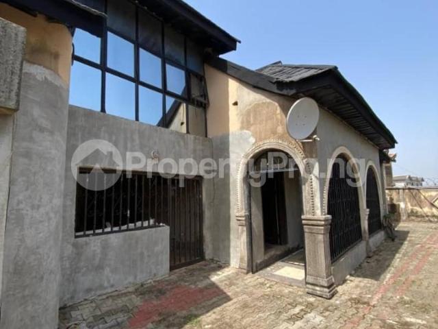 Buy 5 Bedroom Terraced Bungalow in Basorun, Ibadan Oyo 0MKEH | PropertyPro Nigeria